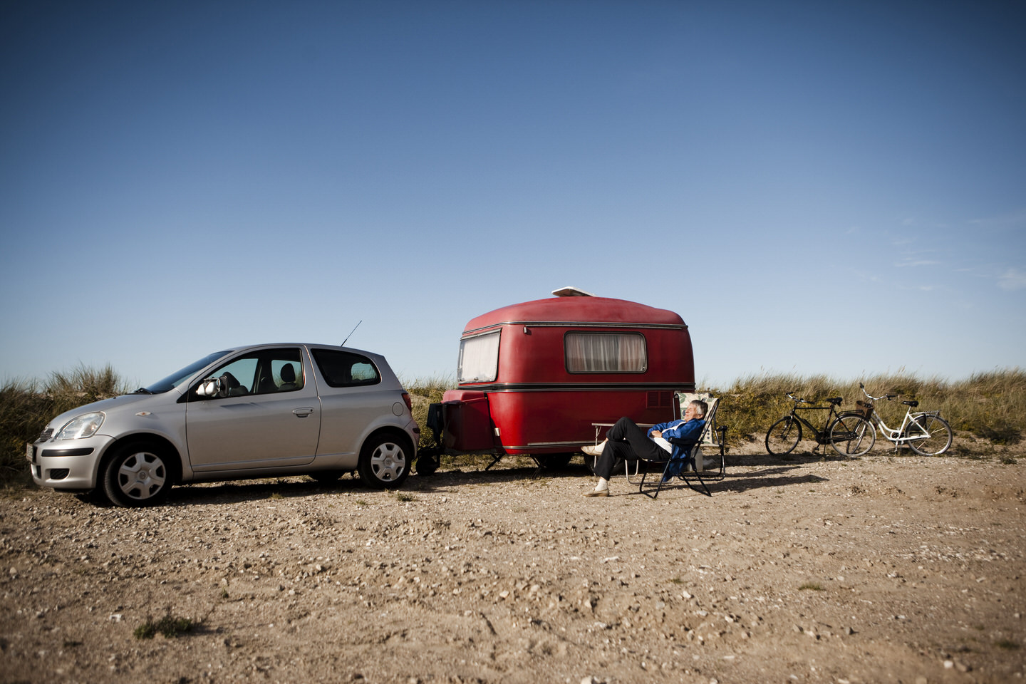 Du kan anmelde dine skader på campingvogn og anhænger her. Gør det online og gratis.