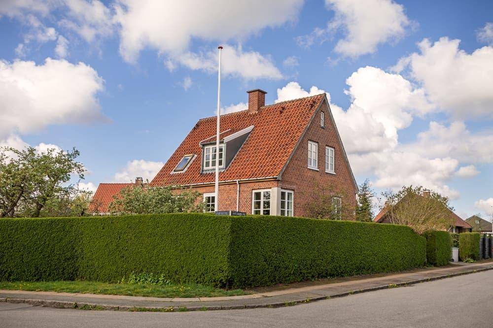 Hus